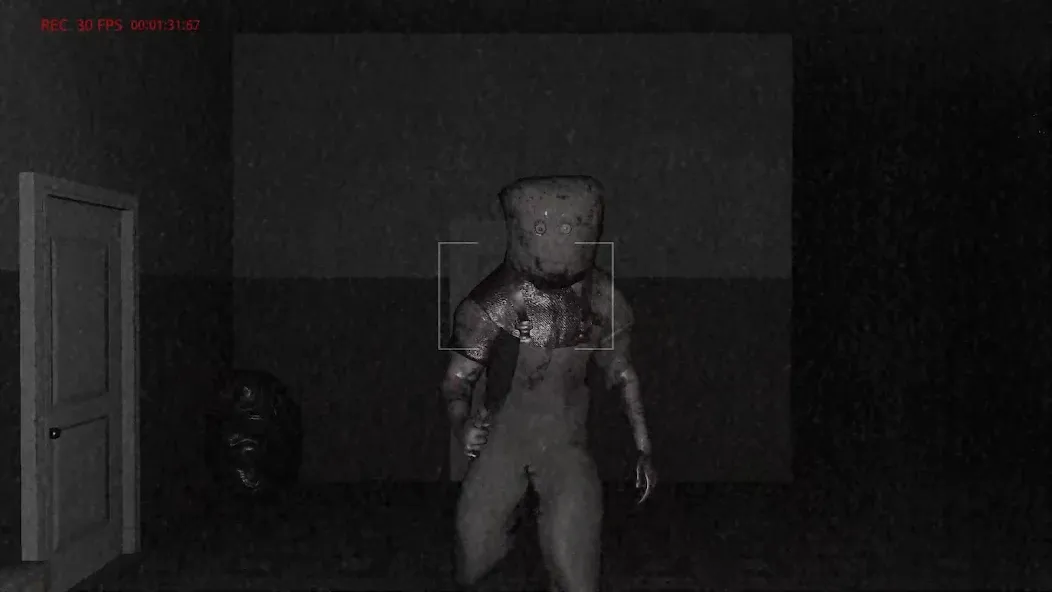 Скачать The Ghost - Multiplayer Horror — Модификация Открыты все локации и режимы — скриншот 1