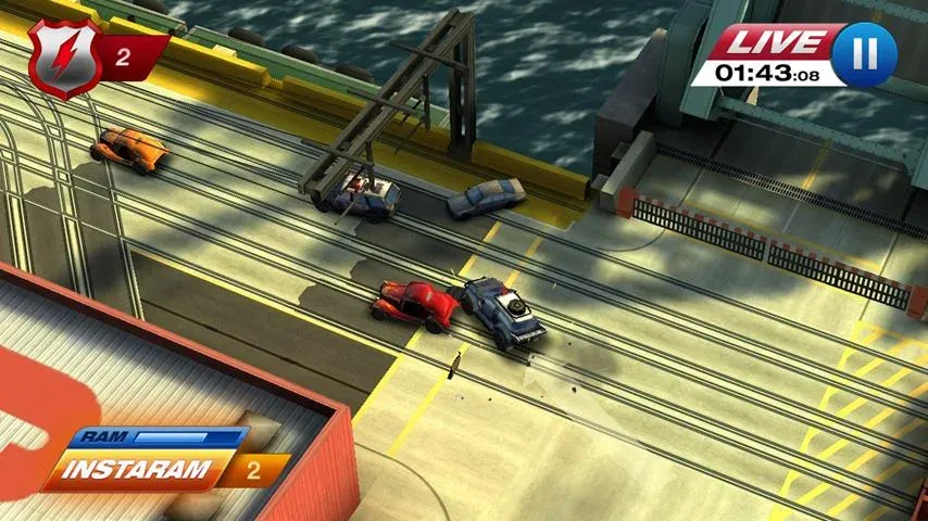 Smash Cops Heat MOD — Безлимитные деньги и топливный буст на Андроид — скриншот 4