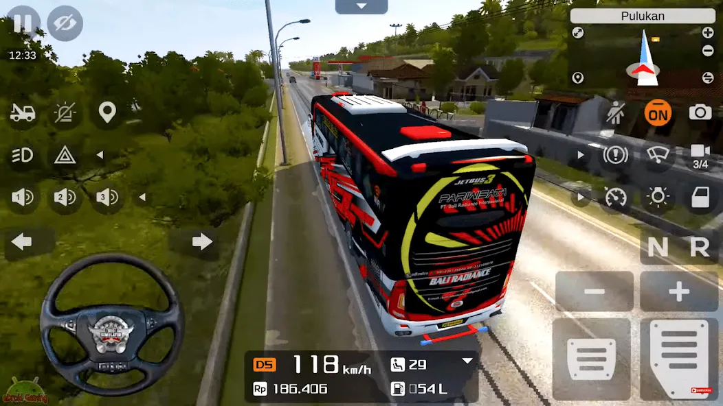 Скачать Coach Tourist Bus City Driving (Мод: Безлимитные деньги и топливо) на Андроид — скриншот 2