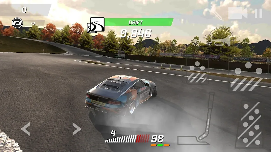 Torque Drift (Мод Безлимитные деньги и топливо) — скриншот 3